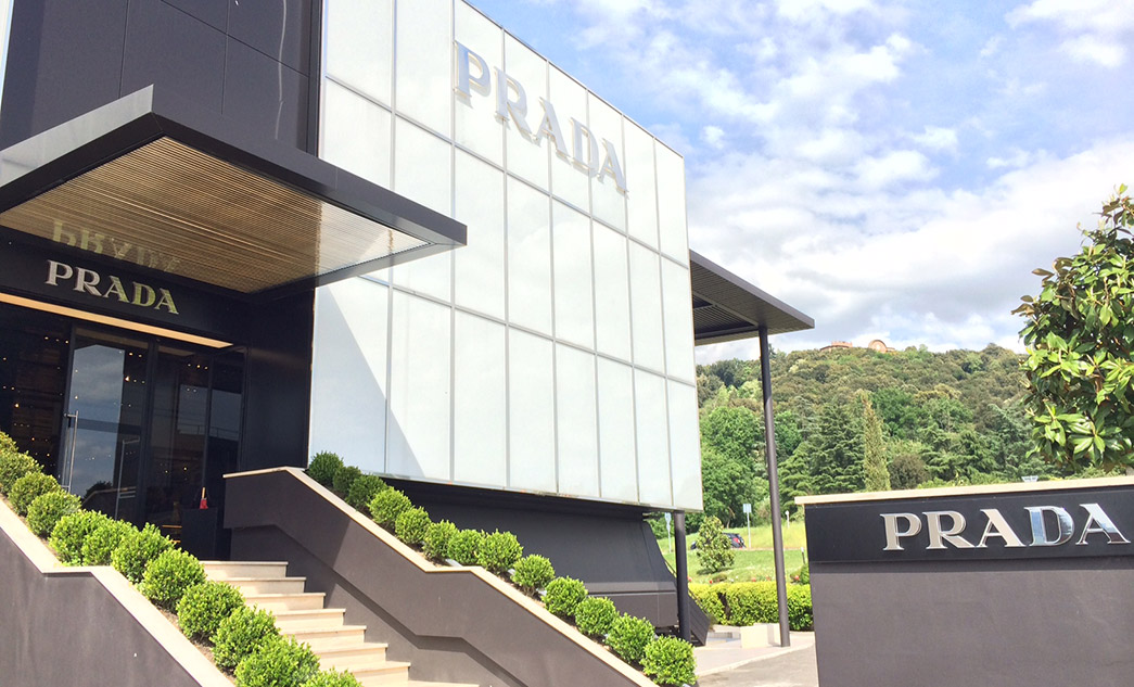 Shopping Tour to Prada and Gucci luxury outlets in Tuscany, Italy